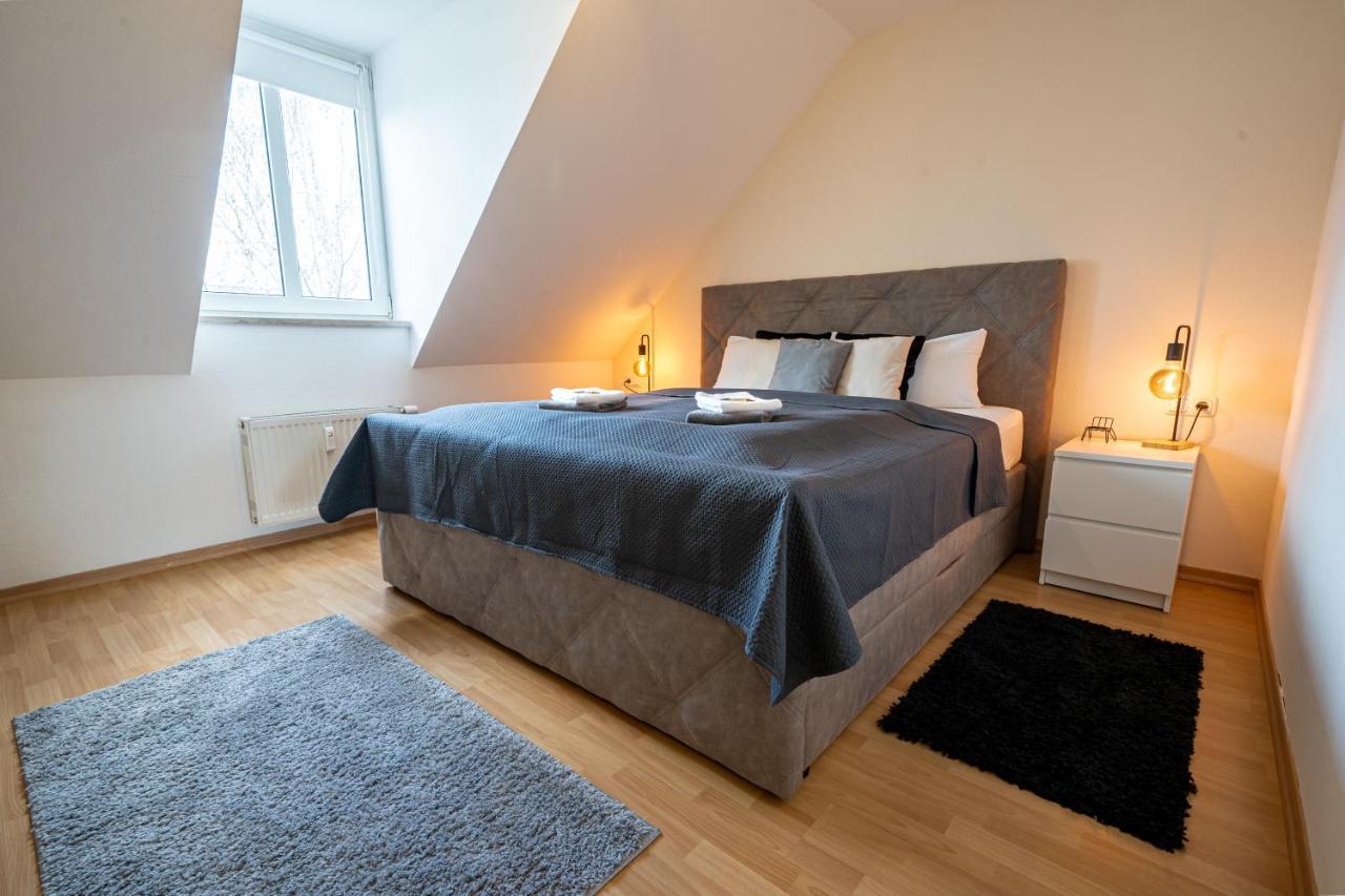 !!NEU!! Deluxe Apartment I Balkon I Küche I Parken I WLAN I Netflix Magdeburgo Exterior foto