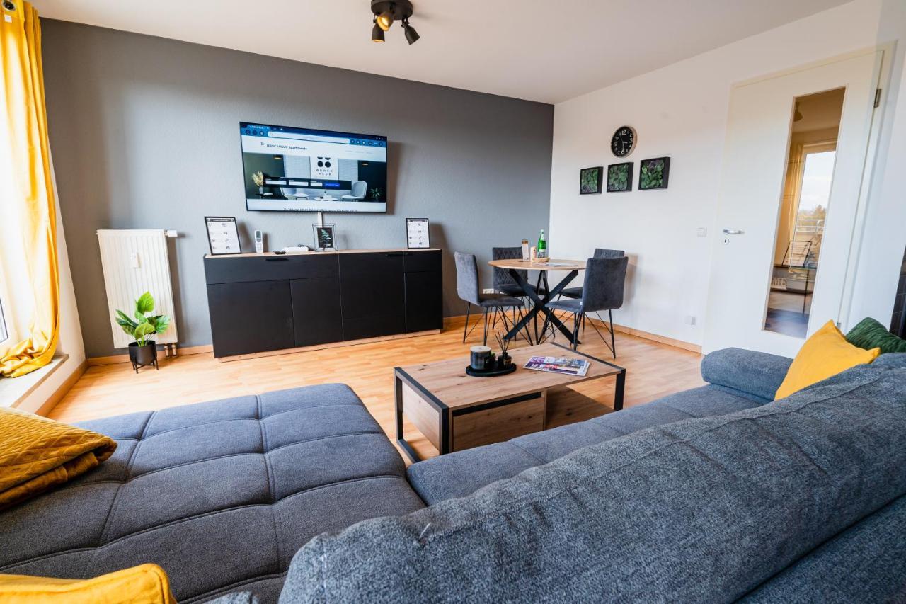 !!NEU!! Deluxe Apartment I Balkon I Küche I Parken I WLAN I Netflix Magdeburgo Exterior foto